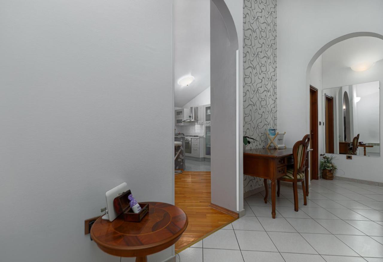 Biba Lux Apartment Porec Exterior photo